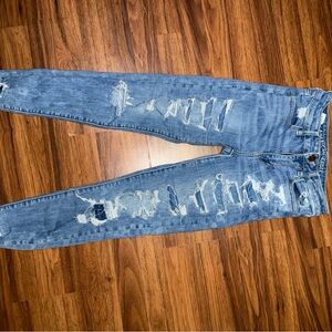 American Eagle Outfitters High Rise Distressed Blue Jeans